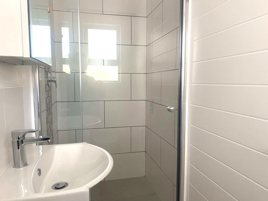 To Let 1 Bedroom Property for Rent in Knysna Central Western Cape